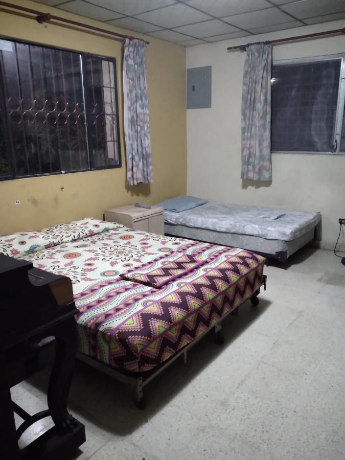 Pacasa Hostel 戴维 外观 照片